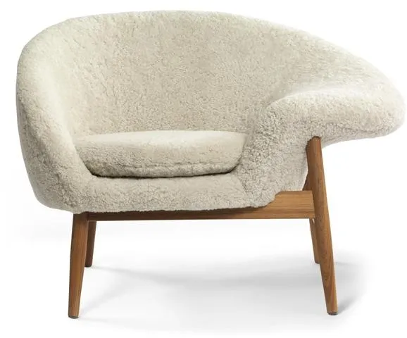 Warm Nordic Fried Egg Rechter Fauteuil Schapenvacht Moonlight